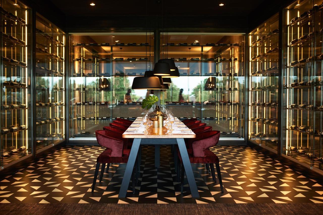 Van Der Valk Hotel Veenendaal Exterior photo